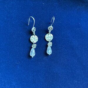 CLEAR DANGLE EARRINGS